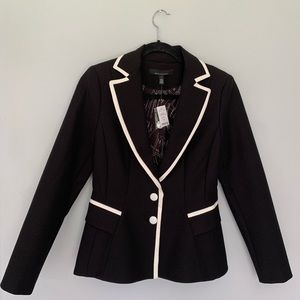 NWT White House Black Market, Black blazer with white details. Size 4